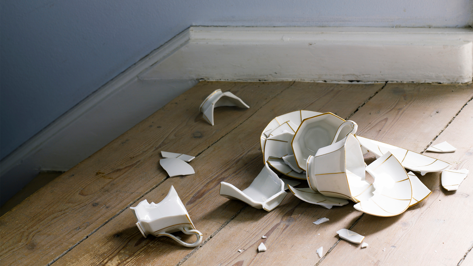 How can insurers and brokers ensure customers understand sums insured and sub limits?